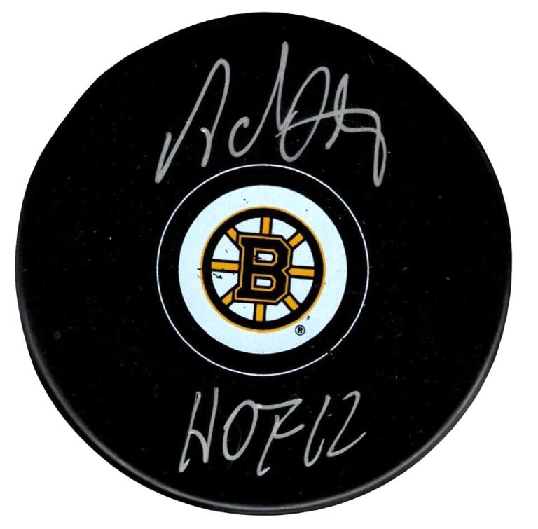 Adam Oates Signed Boston Bruins Puck w/ HOF 12 Beckett Witness BAS COA