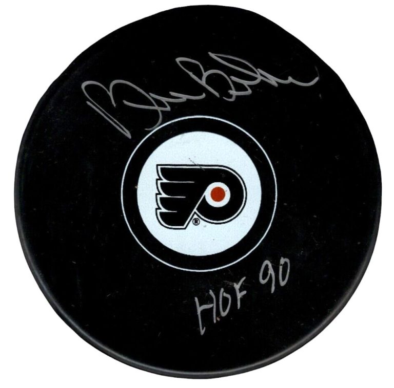 Bill Barber Signed Philadelphia Flyers Puck w/ HOF 90 Beckett Witness BAS COA