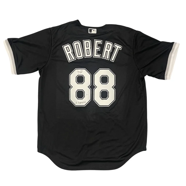 Luis Robert Signed White Sox Nike Jersey w/ LA PANTERA Beckett Witness BAS COA