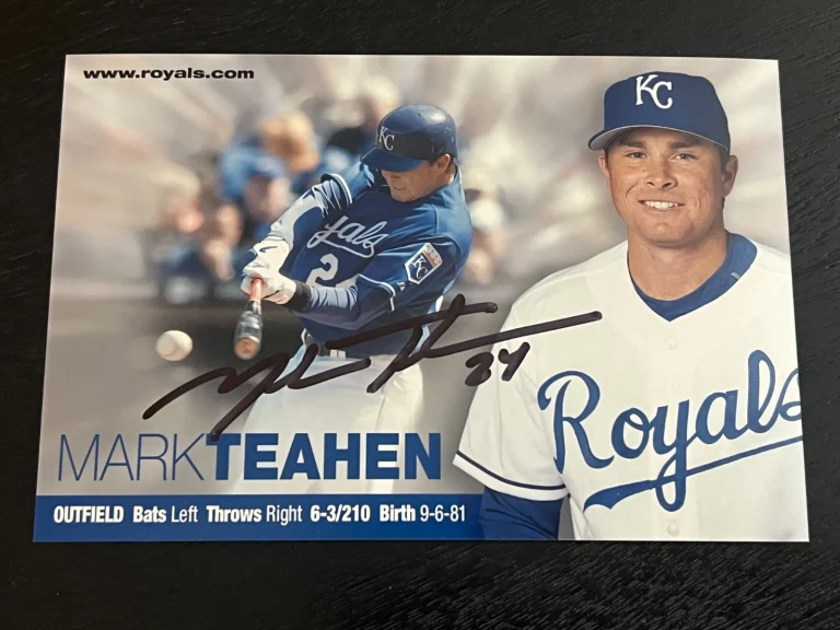 SIGNED BASEBALL POSTCARD AUTO KANSAS CITY ROYALS TI MLB MARK TEAHEN