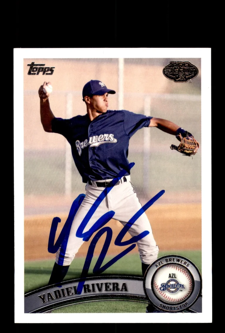 Signed Baseball Card Auto Yadiel Rivera 2011 Topps Pro Debut #162 AZL Brewers