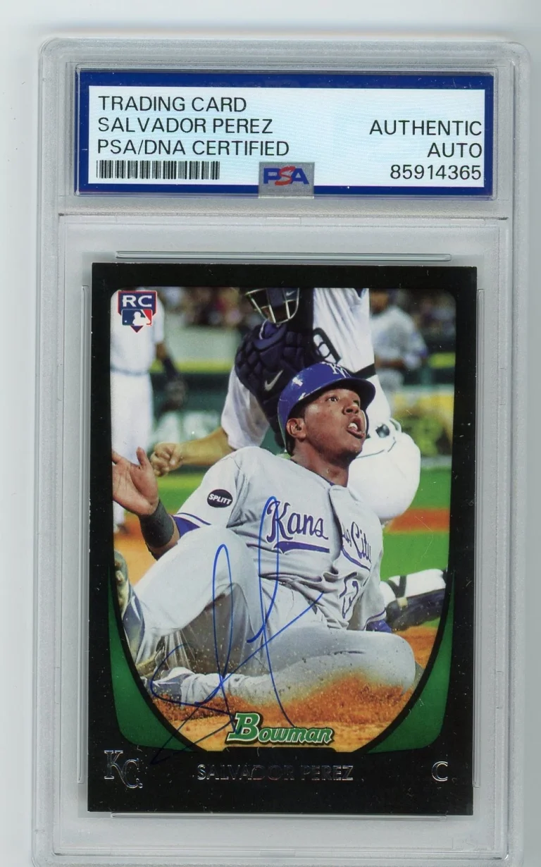Signed Baseball Card Auto Salvador Perez 2011 Bowman #12 RC Royals PSA/DNA