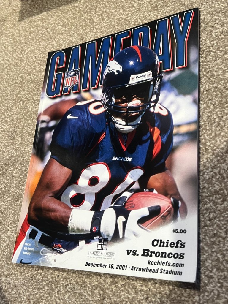 FOOTBALL PROGRAM KANSAS CITY CHIEFS DENVER BRONCOS 12/16 2001