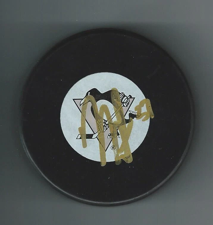 Brian STRAIT Signed PITTSBURGH PENGUINS Puck