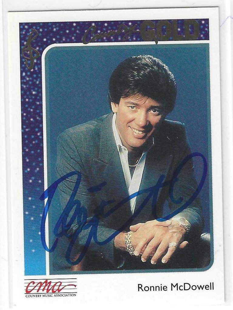 Ronnie McDowell Signed 1992 Country Gold Foil Card #12