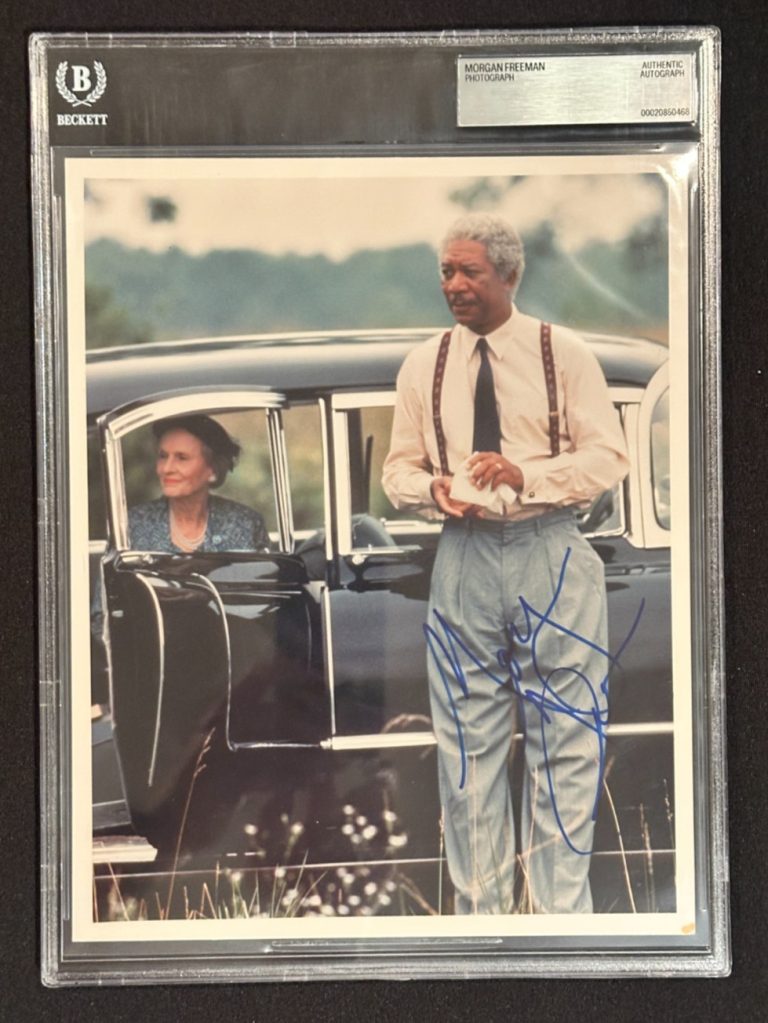 MORGAN FREEMAN Signed DRIVING MISS DAISY 8 X 10 PHOTO Beckett BAS Encapsulated