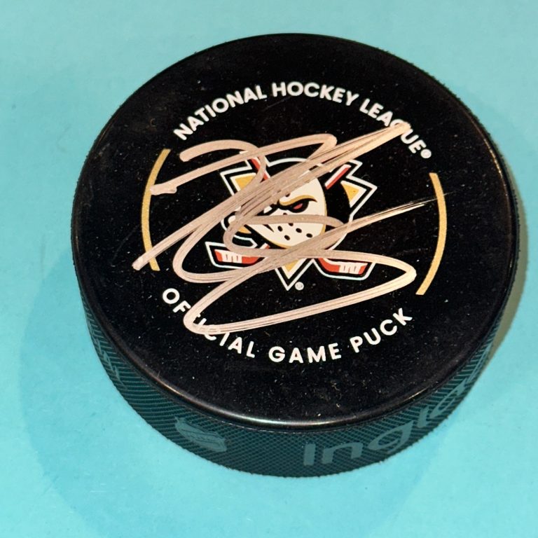 BECKETT SENNECKE Signed Anaheim DUCKS Official GAME Puck Beckett (BAS)