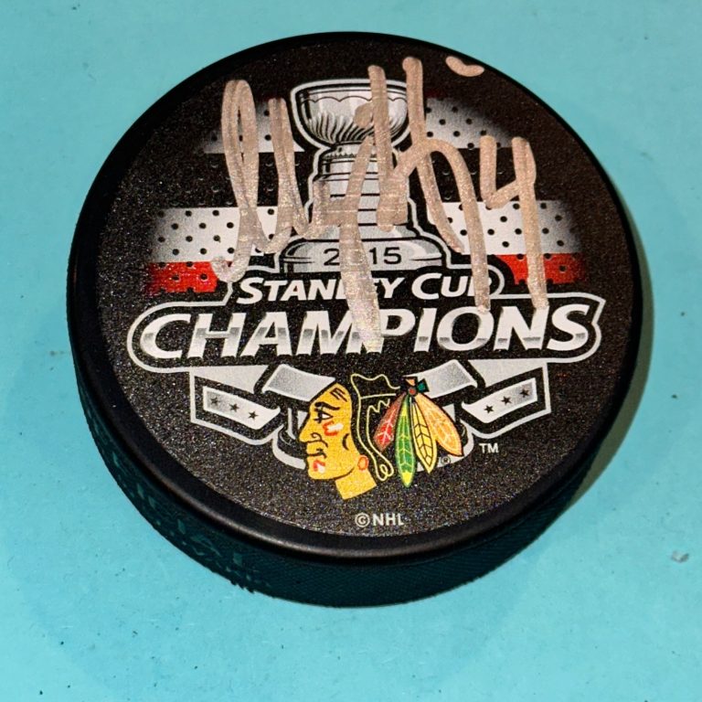 NIKLAS HJALMARSSON (Blackhawks) Signed 2015 STANLEY CUP CHAMPS Puck JSA
