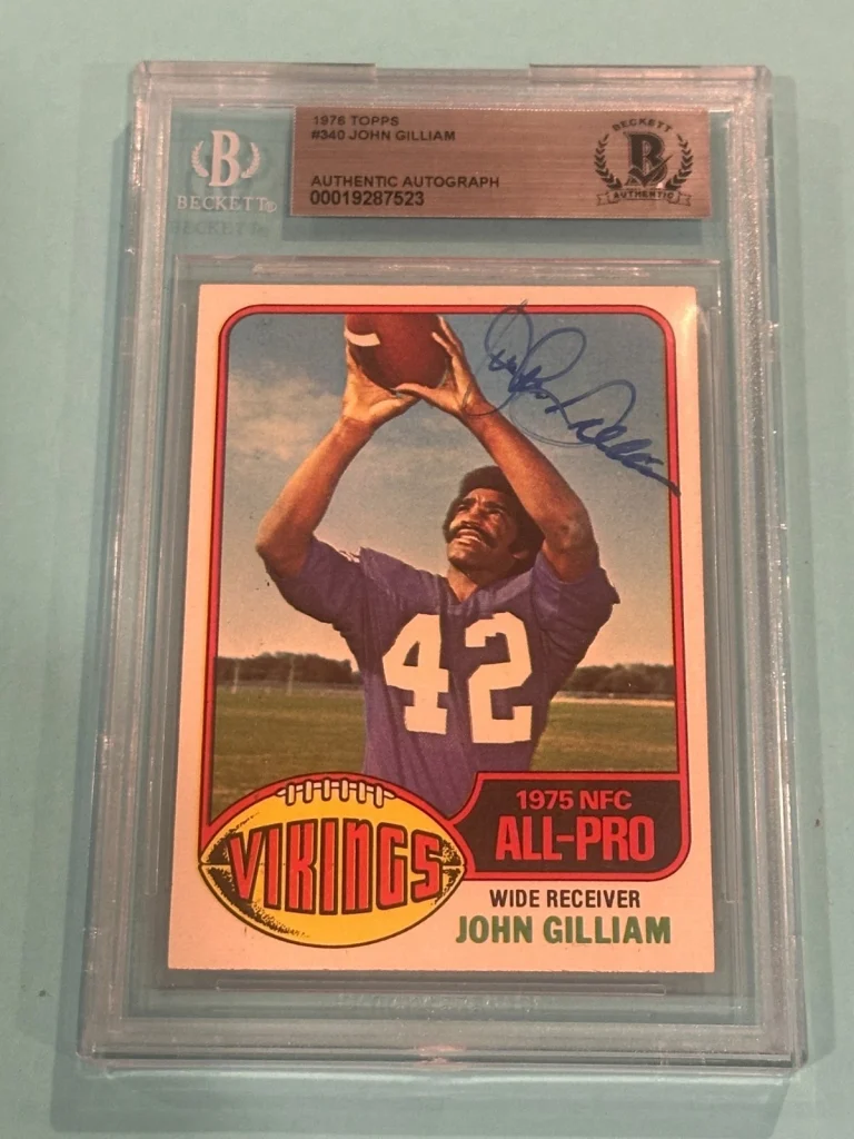 JOHN GILLIAM Signed 1976 TOPPS Card #340 Beckett BAS