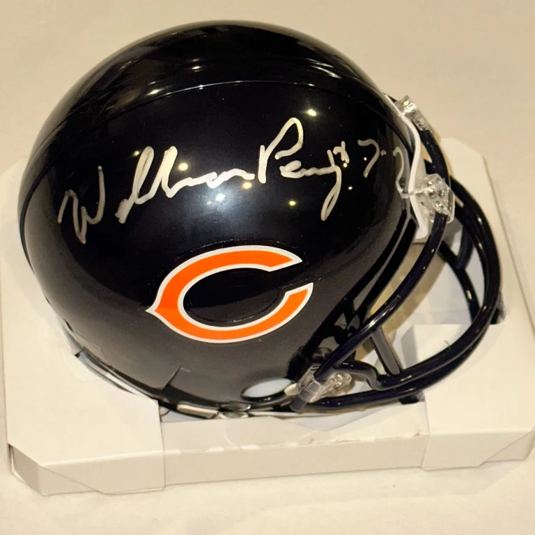 WILLIAM PERRY Signed Chicago BEARS VSR4 Mini-helmet Beckett BAS