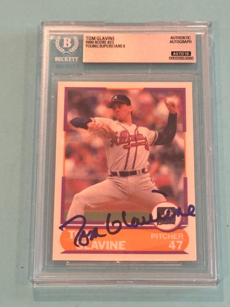 TOM GLAVINE Signed 1989 SCORE YOUNG SUPERSTARS II Card #23 Beckett (BAS) AUTO 10