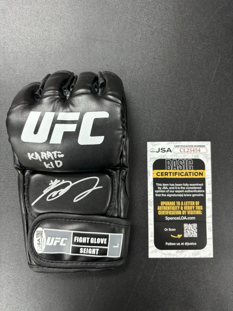 Kyoji Horiguchi Signed Autographed  Inscribed UFC Fight Glove Jsa COA. Rare