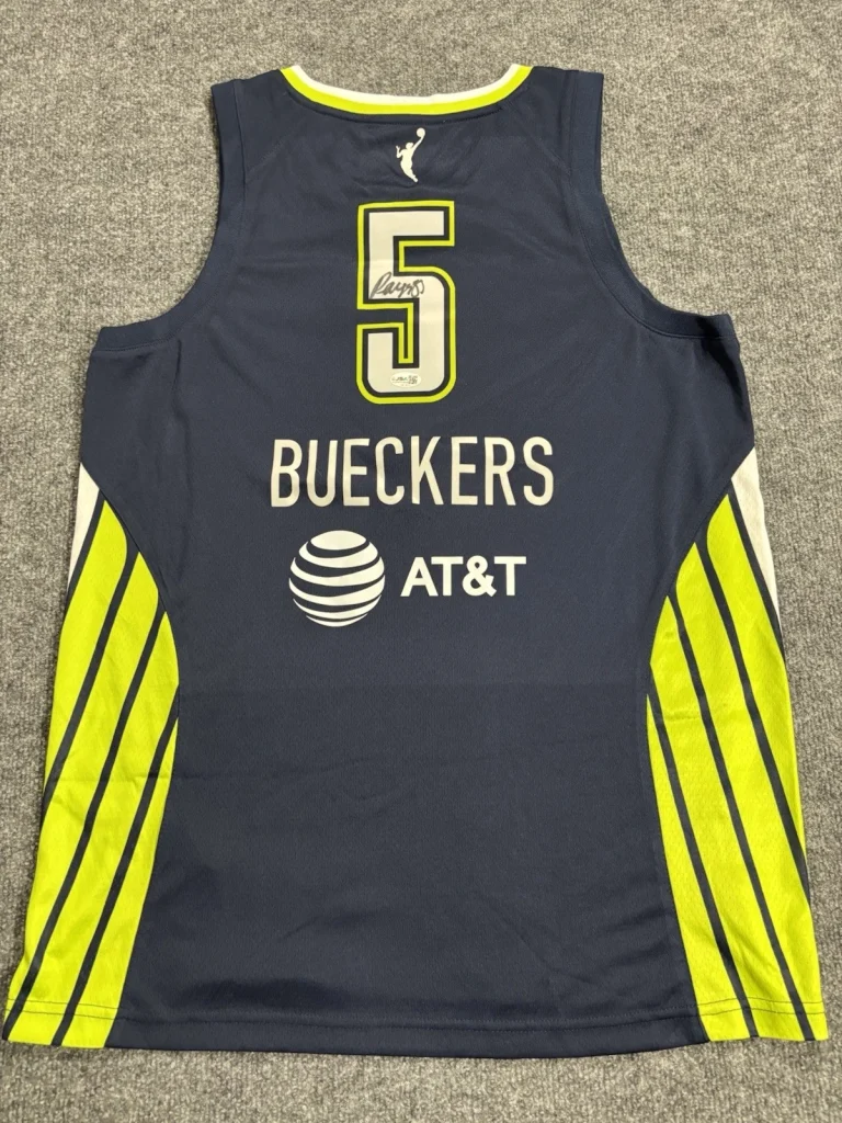 Paige Bueckers Signed Dallas Wings Jersey JSA Coa Autographed