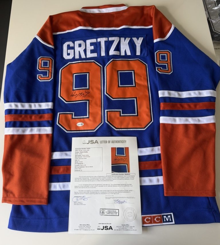 Wayne Gretzky Edmonton Oilers Autographed Jersey JSA LOA COA