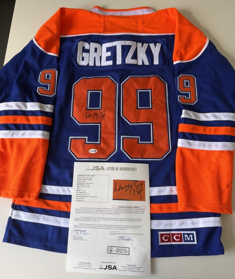 Wayne Gretzky Edmonton Oilers Autographed Jersey JSA LOA COA