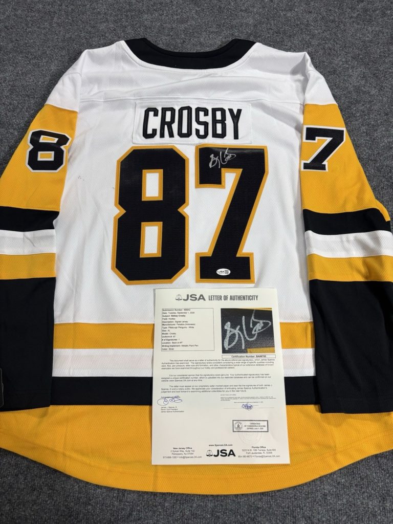 Sidney Crosby Pittsburgh Penguins Autographed Signed Authentic Jersey! JSA Loa