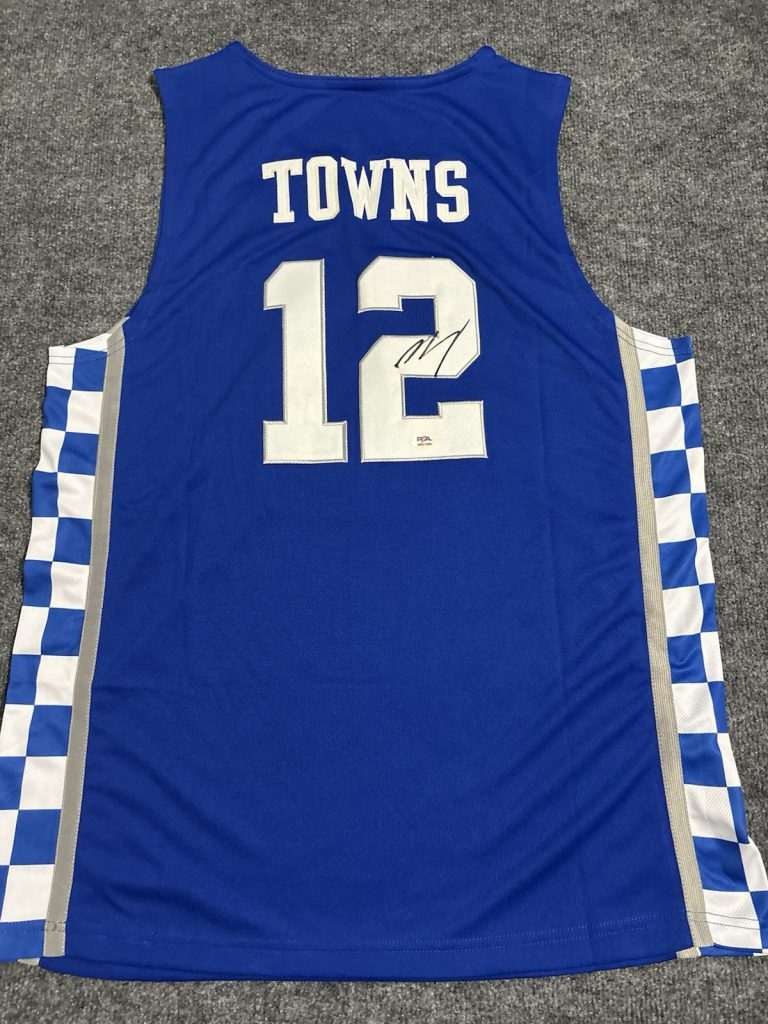 Karl-Anthony Towns Signed Autographed Jersey Kentucky Wildcats Psa COA. Knicks
