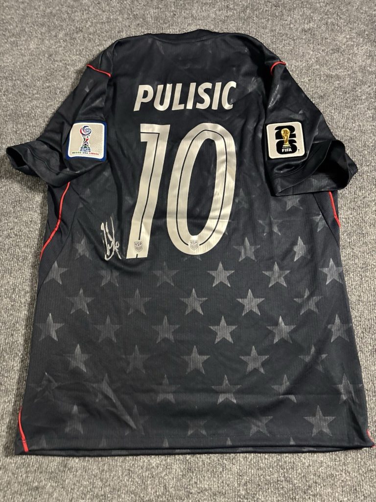 Christian Pulisic Team USA Autograph Signed Jersey! Psa Coa