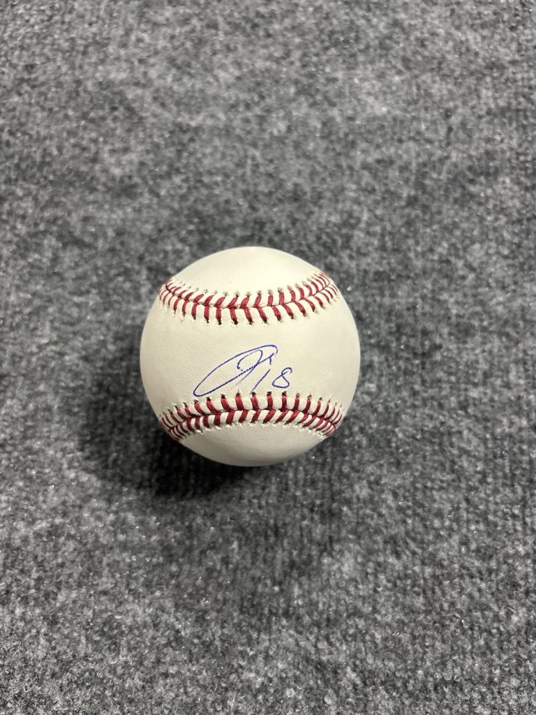 KENTA MAEDA TWINS SIGNED AUTOGRAPHED M.L. BASEBALL. JSA Coa