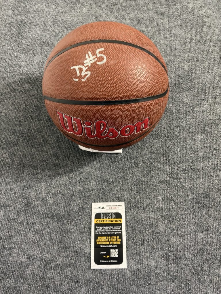 Dailyn Swain Autograph Signed Chicago Bulls Logo Basketball Jsa Coa