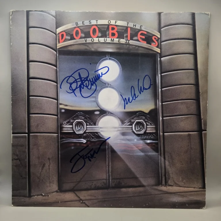 DOOBIE BROTHERS signed 