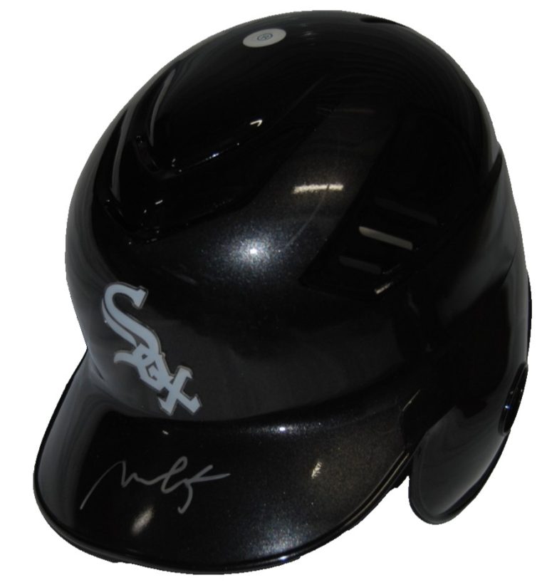 MUNETAKA MURAKAMI signed (CHICAGO WHITE SOX) Full Size batting helmet BECKETT