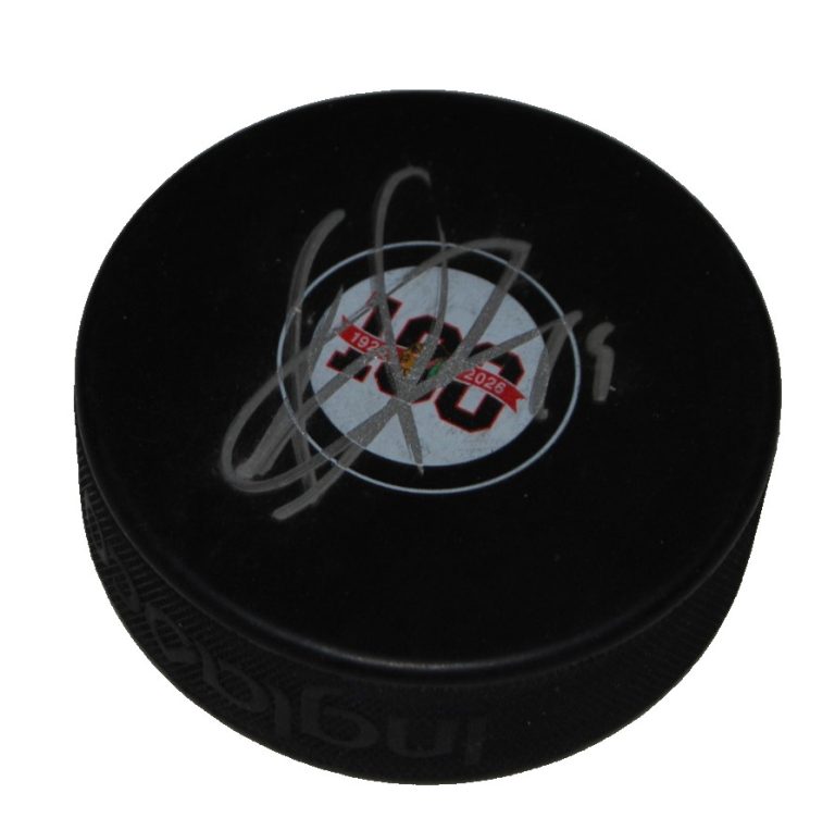 JONATHAN TOEWS signed (CHICAGO BLACKHAWKS) 100TH Ann puck BECKETT BY064002