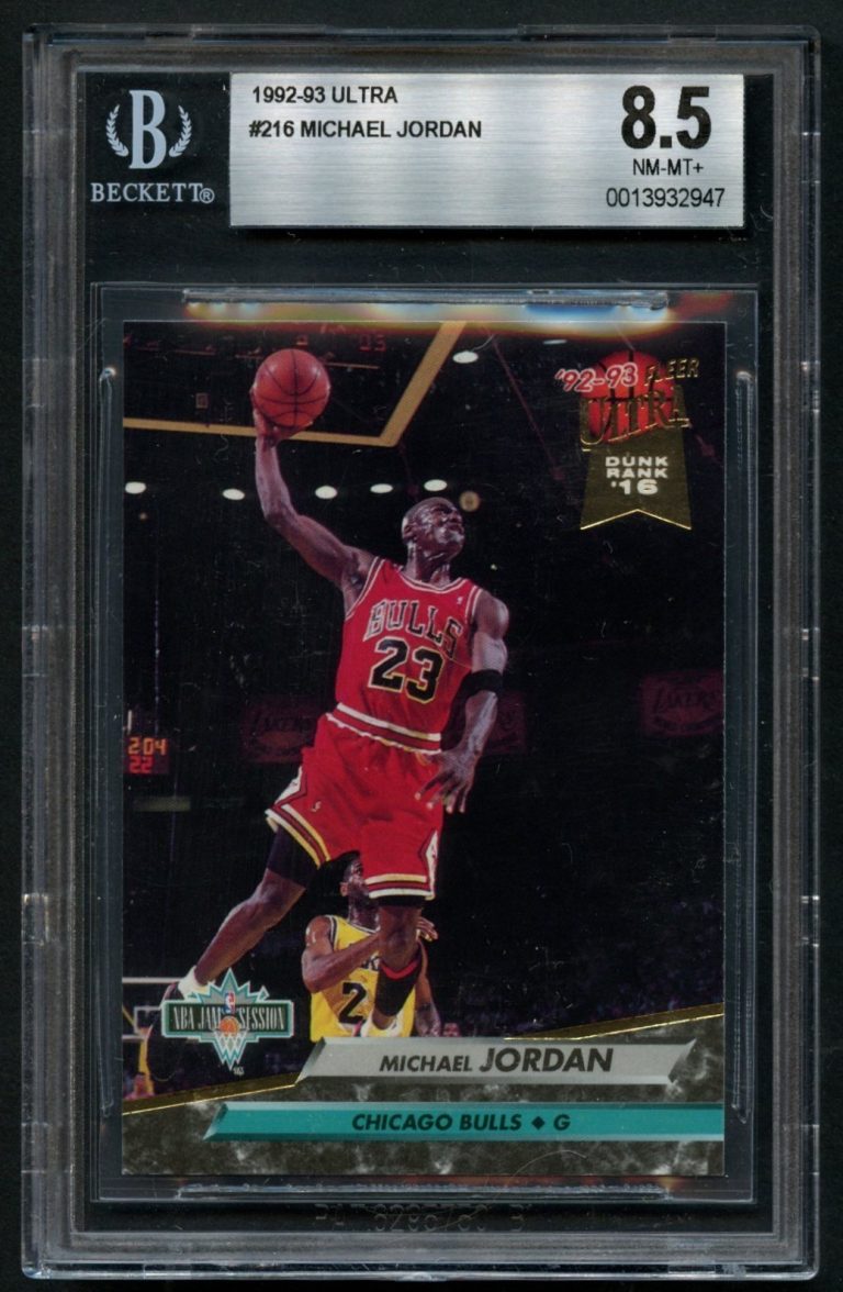 1992-93 Ultra Michael Jordan Chicago Bulls #216 Trading Card BAS 8.5