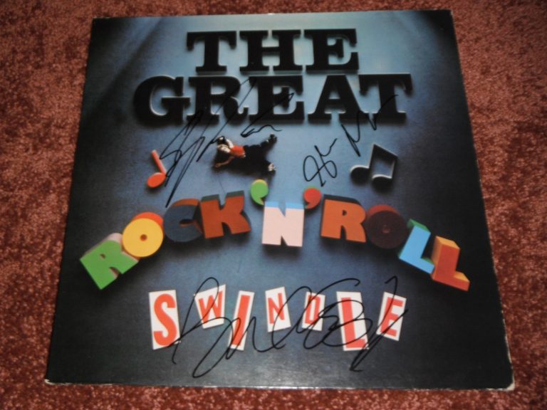 SEX PISTOLS SIGNED THE GREAT ROCK N ROLL SWINDLE VINYL ALBUM