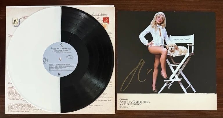 SIGNED Sabrina Carpenter Man’s Best Friend Art Card & Alt Vinyl PSA DNA COA AUTO