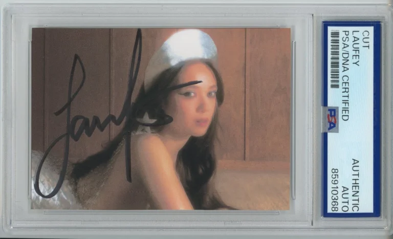 SIGNED Laufey AUTOGRAPH Bewitched Album Cover Picture Cut PSA DNA COA AUTHENTIC
