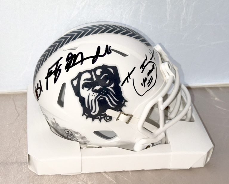 Hanford Dixon & Frank Minnifield signed Cleveland Browns STS mini helmet COA