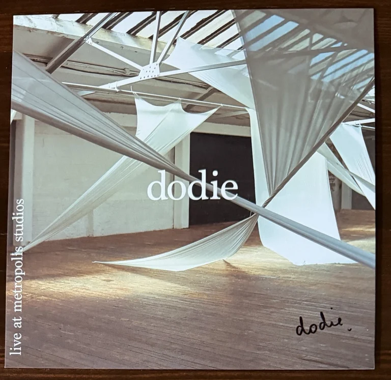 Dodie SIGNED Green Vinyl LP Live At Metropolis Studios AUTOGRAPH BAS Beckett COA