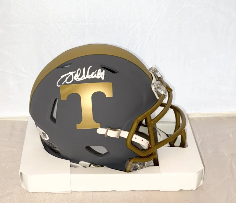 Willie Gault signed Tennessee Volunteers Slate mini helmet JSA Witnessed