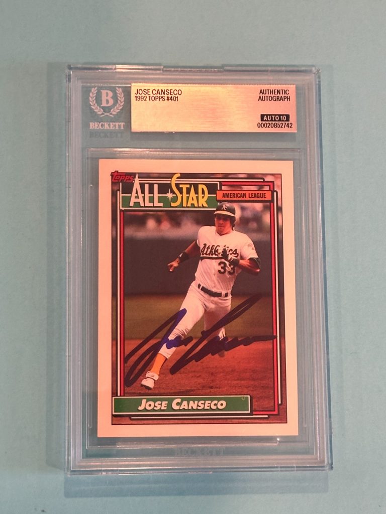 JOSE CANSECO Signed 1992 TOPPS Card #401 Beckett (BAS) AUTO 10