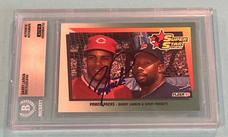 BARRY LARKIN Signed 1992 FLEER Card #704 Beckett (BAS) AUTO 10